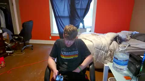 fetishking6 online show from April 2, 12:19 am