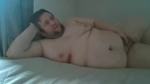 Snapshot of fettebifotze28h chatting on November 2, 11:14 am Cow Sow online show from November 2, 11:14 am