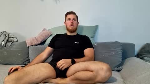 Snapshot of fikol123 chatting on October 22, 8:40 am fiolkamil online show from October 22, 8:40 am