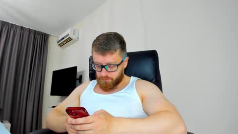 FindomGuyXXX online show from April 9, 11:49 am