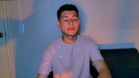 Nicolas online show from February 23, 1:13 pm