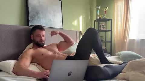 fit_foot_friend online show from March 9, 7:46 am