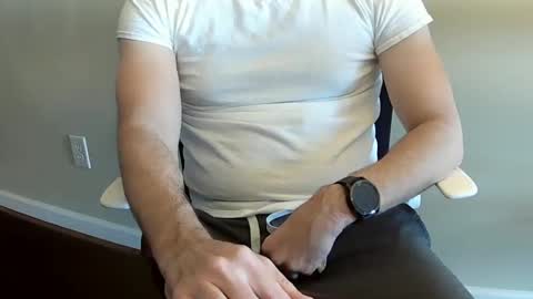 fithubby80 online show from January 14, 5:39 pm