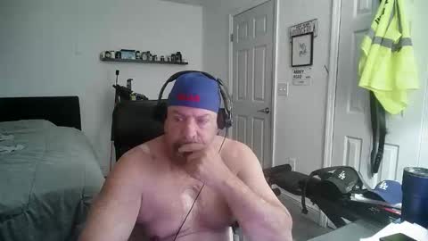 Florida guy online show from November 20, 4:23 am