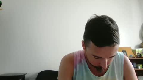 Snapshot of flboyz chatting on October 20, 2:32 pm The Rain-Bro online show from October 20, 2:32 pm