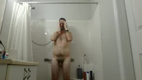 Snapshot of flboyz chatting on September 28, 1:03 am The Rain-Bro online show from September 28, 1:03 am