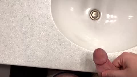 Snapshot of flowaley chatting on December 18, 2:42 am flowaley online show from December 18, 2:42 am