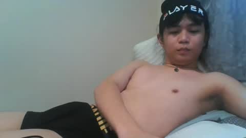 fluffycroissant07 online show from July 19, 9:32 pm