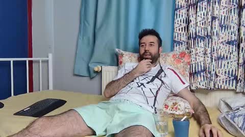 Fly online show from November 22, 10:59 am