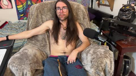 Chris online show from January 2, 9:22 am