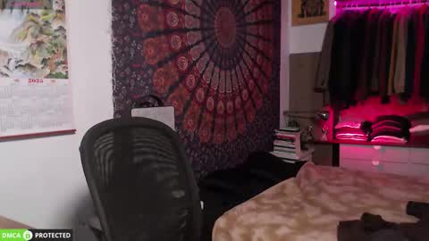 Folleti online show from March 3, 6:32 am