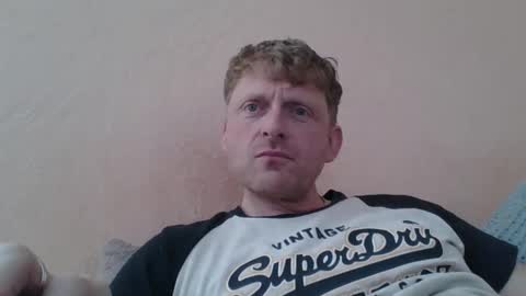 forgotten_lover online show from October 17, 9:02 am