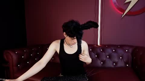 .  FOX WHITE .  online show from July 17, 6:47 pm