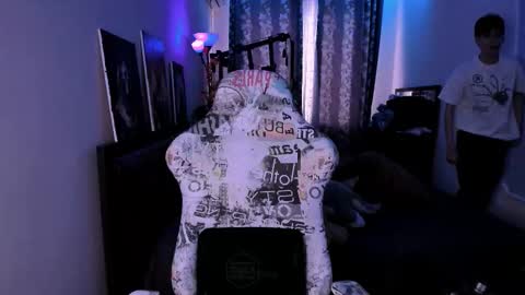 Foxicfu online show from March 3, 11:28 am