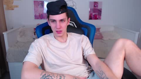 Frank online show from December 17, 3:06 am