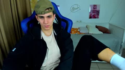 Frank online show from November 8, 5:43 am