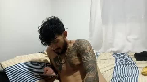 frankdanielsmolano online show from June 14, 2:24 am