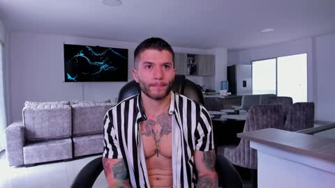 Frank Farrell. Hey remember to give me a thumbs up Ty online show from January 28, 7:00 pm