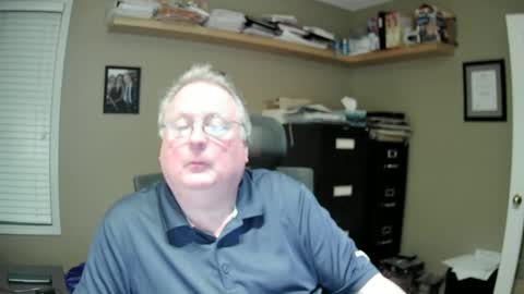 Snapshot of frankie6207 chatting on October 2, 6:50 am frankie6207 online show from October 2, 6:50 am