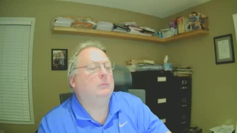 Snapshot of frankie6207 chatting on January 5, 7:07 am frankie6207 online show from January 5, 7:07 am