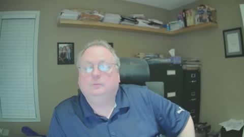 Snapshot of frankie6207 chatting on March 2, 7:43 am frankie6207 online show from March 2, 7:43 am