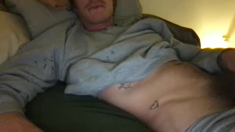 frankieb33 online show from January 14, 7:59 am