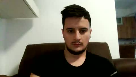 Snapshot of fraromeo2 chatting on December 28, 8:58 am fraromeo2 online show from December 28, 8:58 am