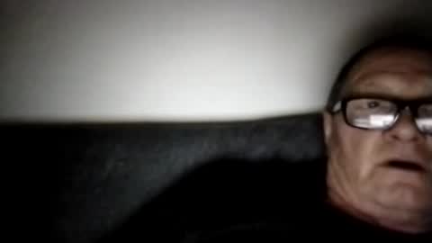 Wolfi online show from December 10, 9:01 am