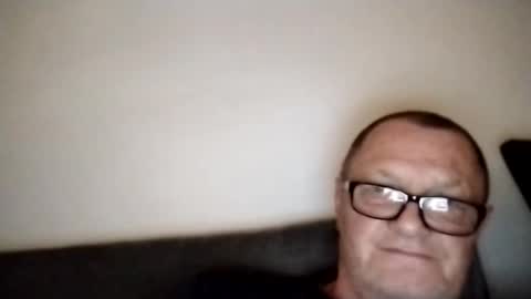 Wolfi online show from March 5, 7:16 am