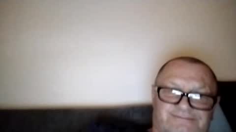 Wolfi online show from February 17, 7:14 am