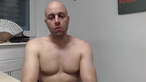 Snapshot of freddow chatting on October 14, 3:19 pm freddow online show from October 14, 3:19 pm