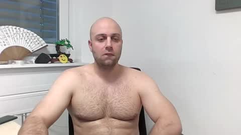 Snapshot of freddow chatting on January 13, 3:26 pm freddow online show from January 13, 3:26 pm