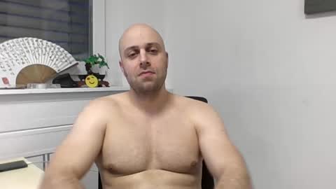 Snapshot of freddow chatting on January 23, 3:43 pm freddow online show from January 23, 3:43 pm