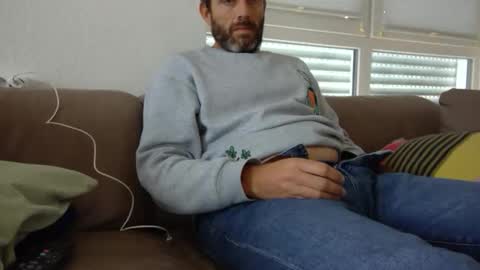 free_love_for_everyone online show from December 22, 11:40 am