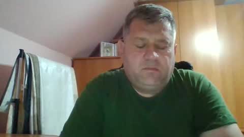 freeboy80180 online show from September 29, 5:53 pm