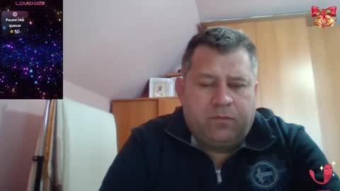 freeboy80180 online show from February 3, 8:57 am