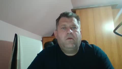 freeboy80180 online show from December 8, 7:11 pm