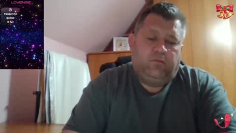 freeboy80180 online show from March 11, 7:14 pm