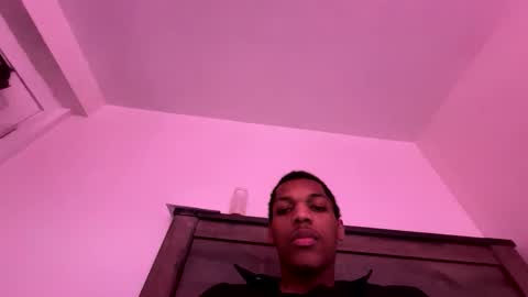 freemonisaiah online show from October 17, 1:31 am