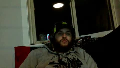 freeuse27 online show from December 15, 8:41 am
