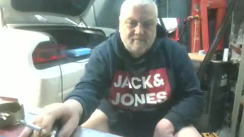 frenchdaddy95 online show from March 1, 9:03 pm