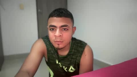 freyva_ online show from February 17, 10:14 pm