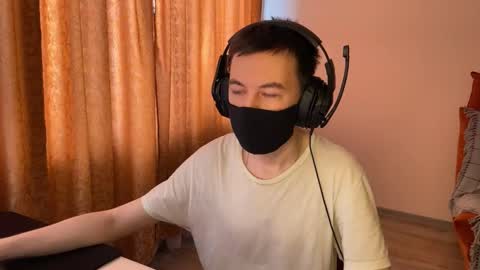 froztai online show from January 8, 12:10 pm