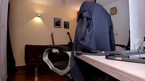 SERGIO THE SEX LAWYER online show from April 11, 7:45 am