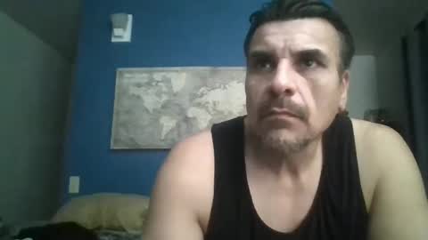 Snapshot of fuegolento22 chatting on December 6, 3:08 am fuego1ento22 online show from December 6, 3:08 am