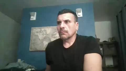 Snapshot of fuegolento22 chatting on December 15, 9:24 am fuego1ento22 online show from December 15, 9:24 am