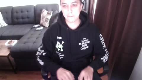 fullandready online show from December 12, 6:42 pm