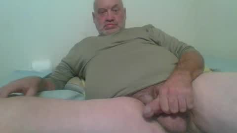 Snapshot of funasphuck1969 chatting on January 29, 7:46 am funasphuck1969 online show from January 29, 7:46 am