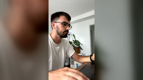 funnyroom23 online show from July 15, 8:32 am