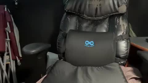 Futuro Marido online show from January 7, 2:16 pm